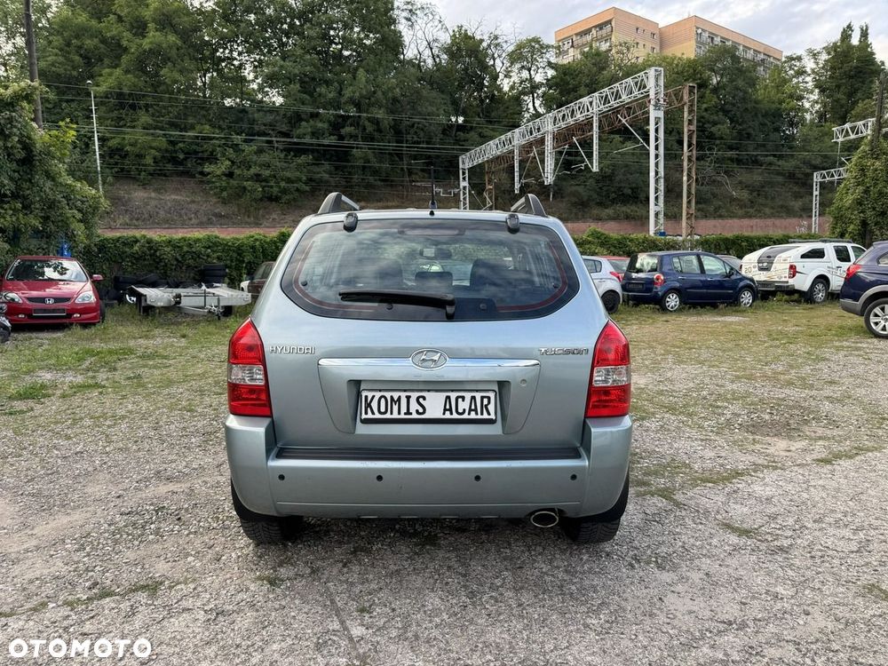 Hyundai Tucson - 8