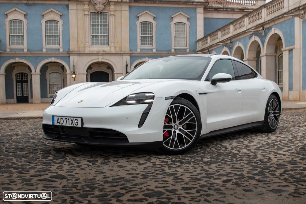 Porsche Taycan - 1