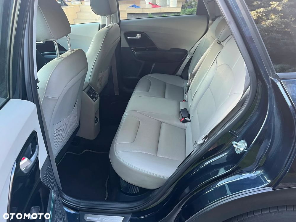 Kia Niro 1.6 GDI PHEV 2WD OPF Vision - 12