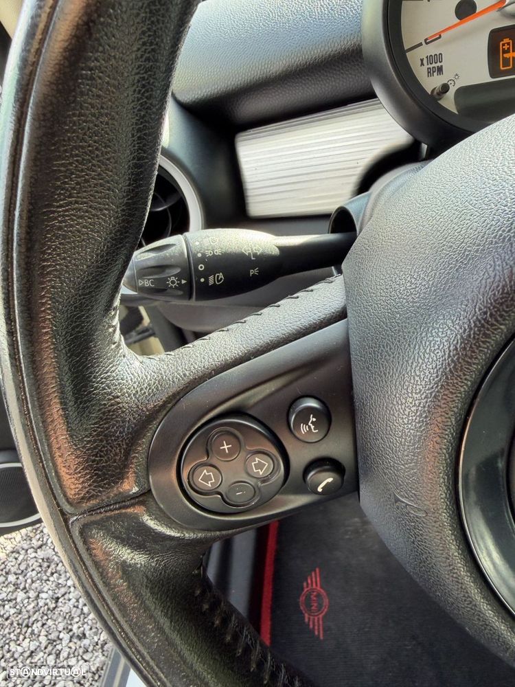 MINI 3 Portas Cooper S - 34