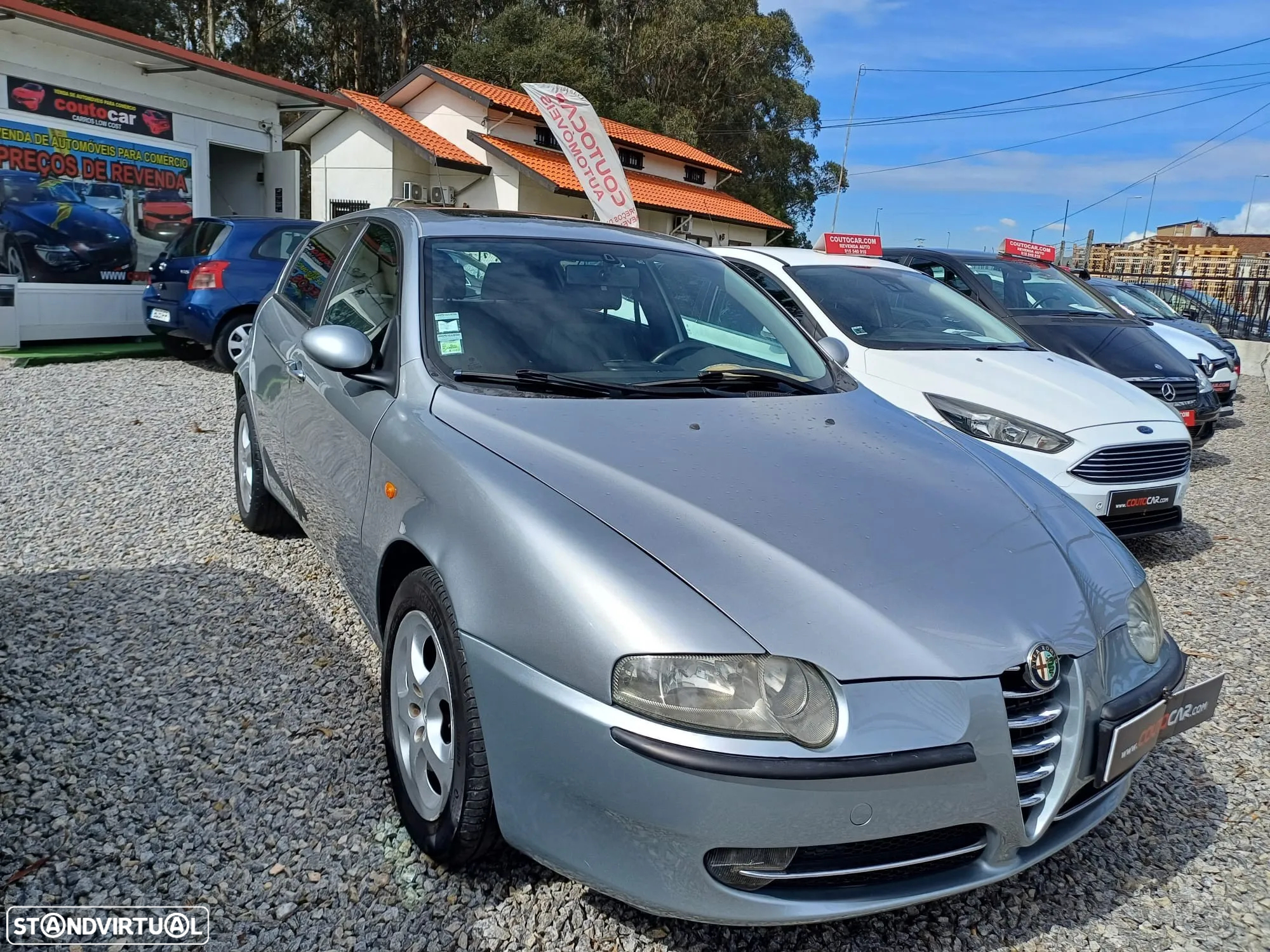 Alfa Romeo 147 1.6 TS Distinctive - 2