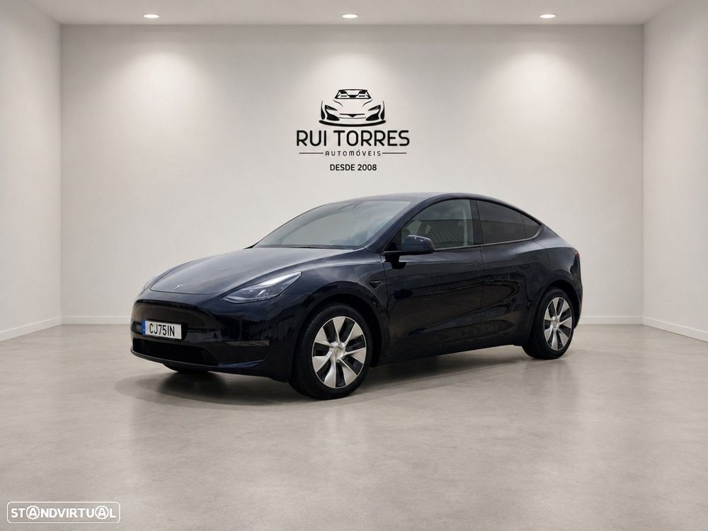 Tesla Model Y Long Range Dual Motor AWD - 7