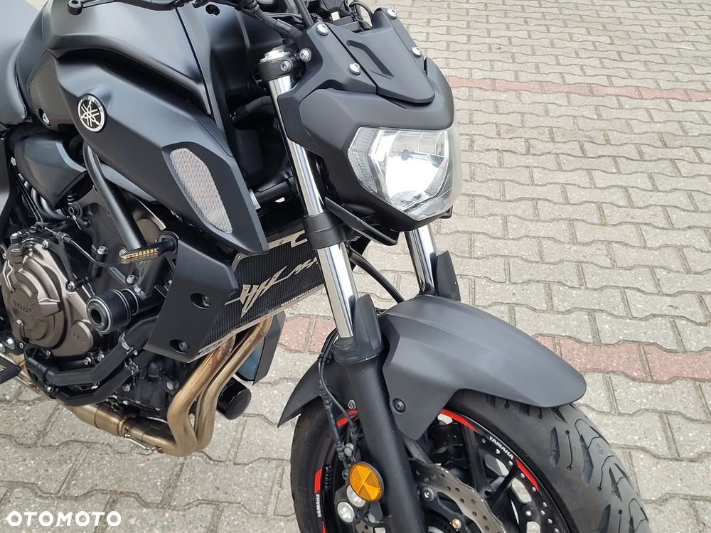 Yamaha MT - 22