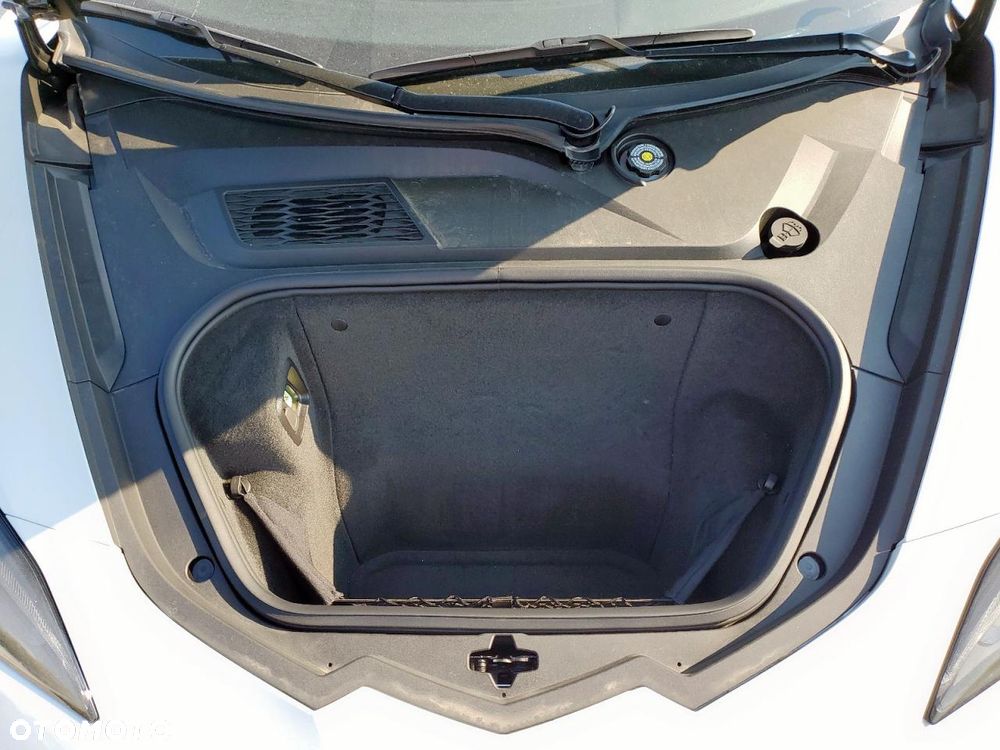 Chevrolet Corvette Stingray 3LT 6.2 V8 Automatik - 11