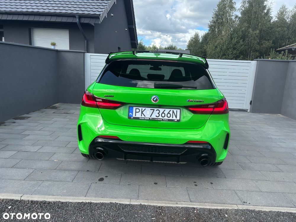 BMW 1M - 8