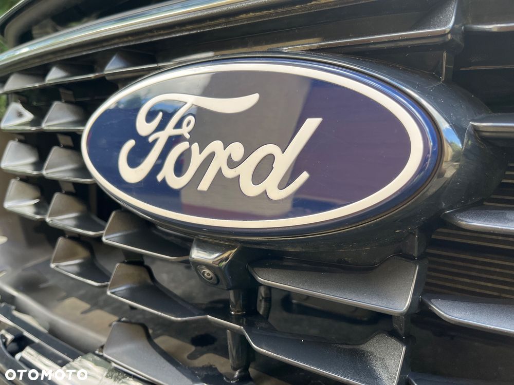 Ford Kuga 2.5 Duratec FHEV TITANIUM - 16