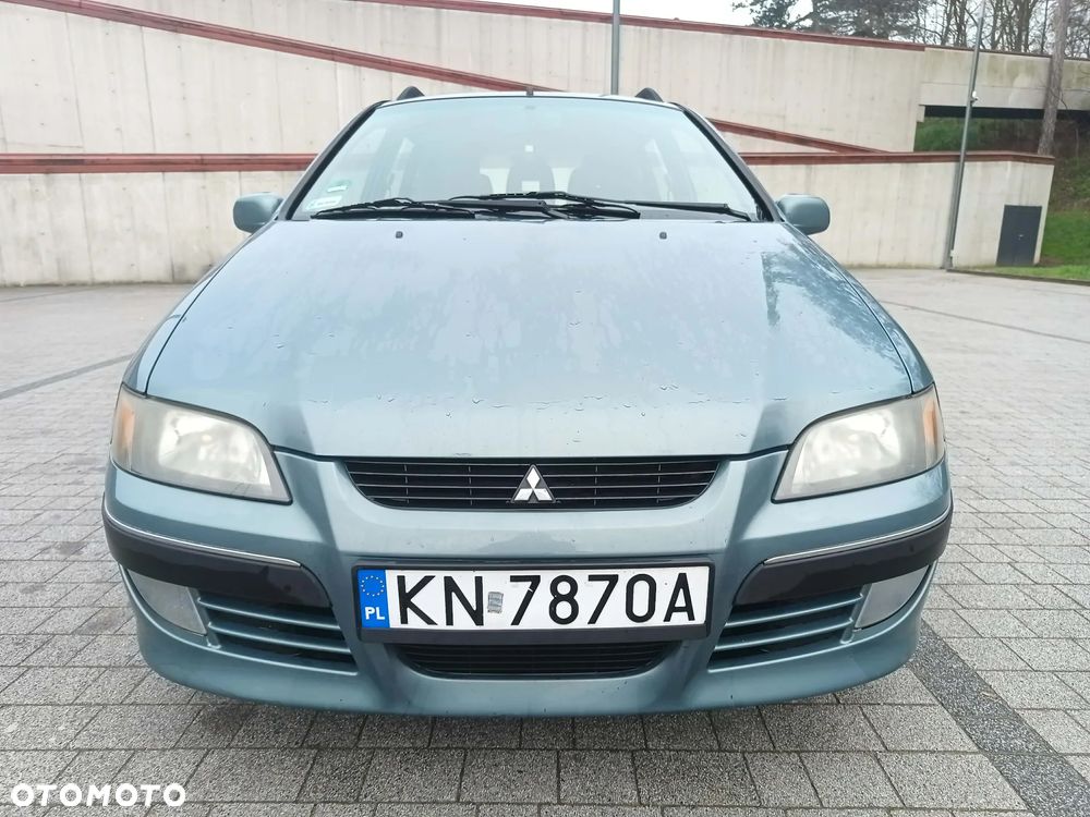 Mitsubishi Space Star 1.6 Avance - 12