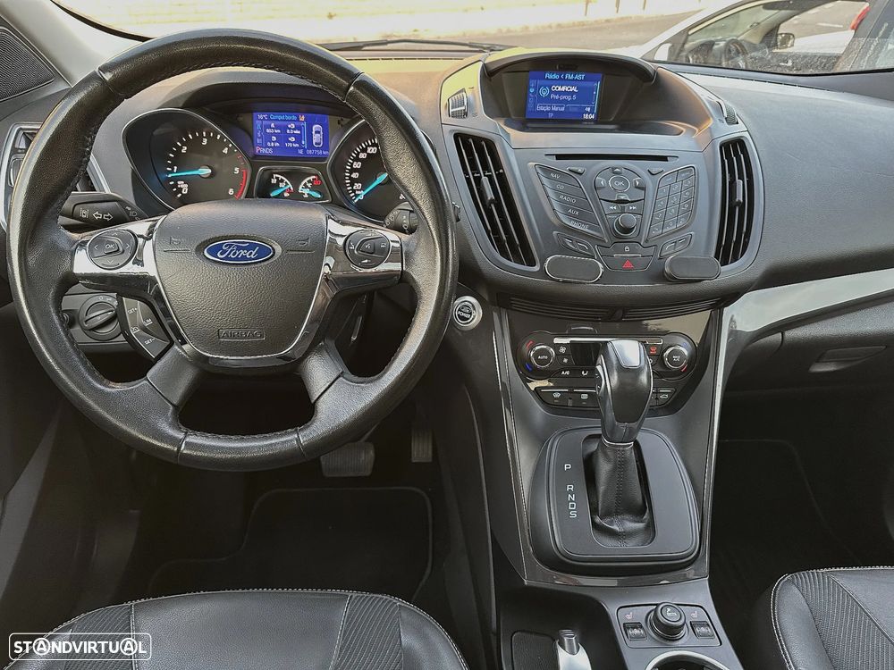 Ford Kuga 2.0 TDCi 4x4 Aut. Titanium - 5