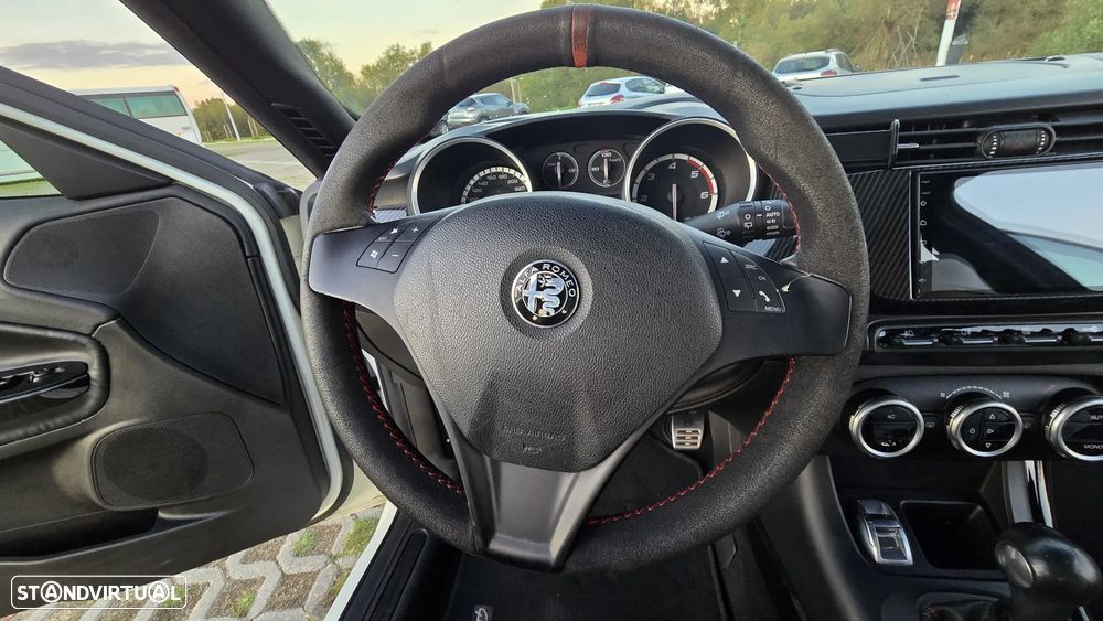 Alfa Romeo Giulietta - 14