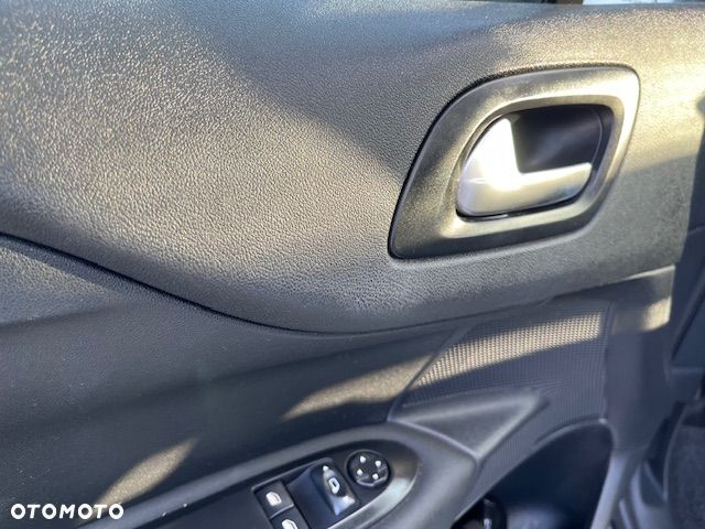 Citroën C4 HDi 90 Attraction - 8