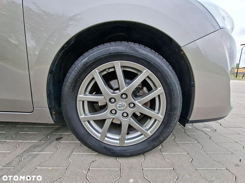Toyota Verso 1.8 5-Sitzer Executive - 27