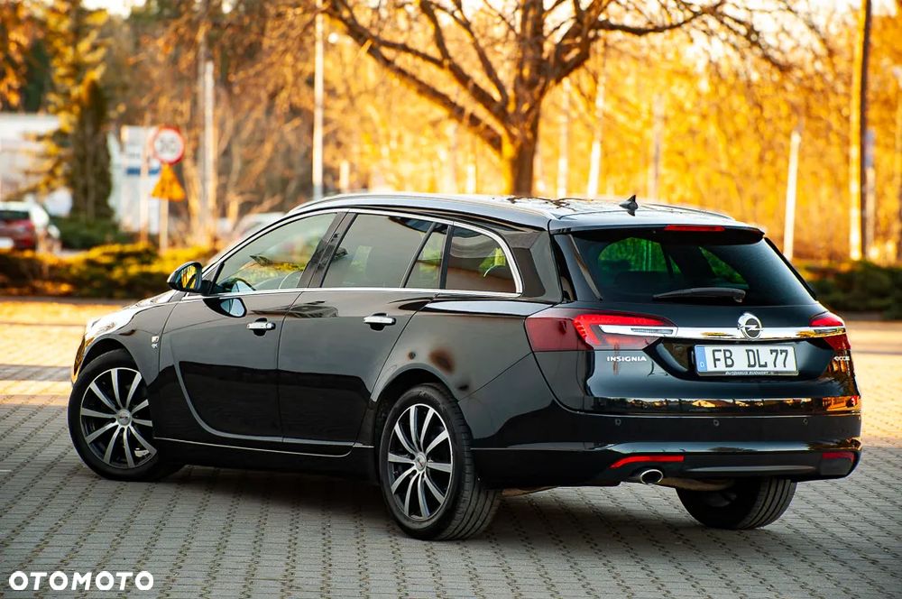 Opel Insignia 2.0 CDTI ecoFLEX Start/Stop Business Innovation - 11