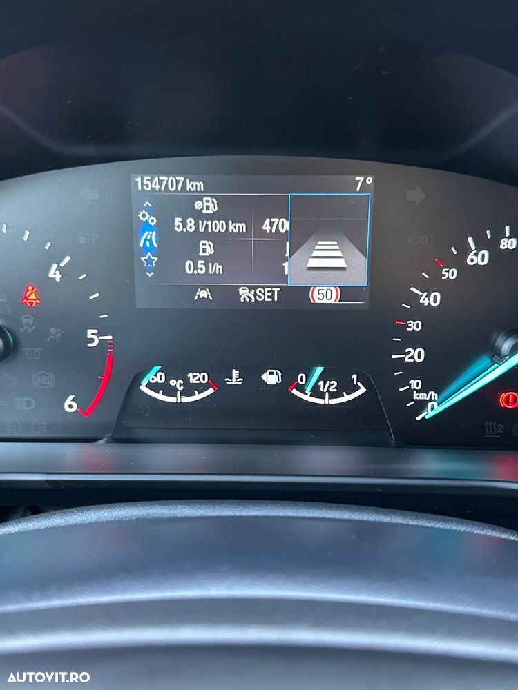 Ford Focus 2.0 EcoBlue Start-Stopp-System TITANIUM X - 30