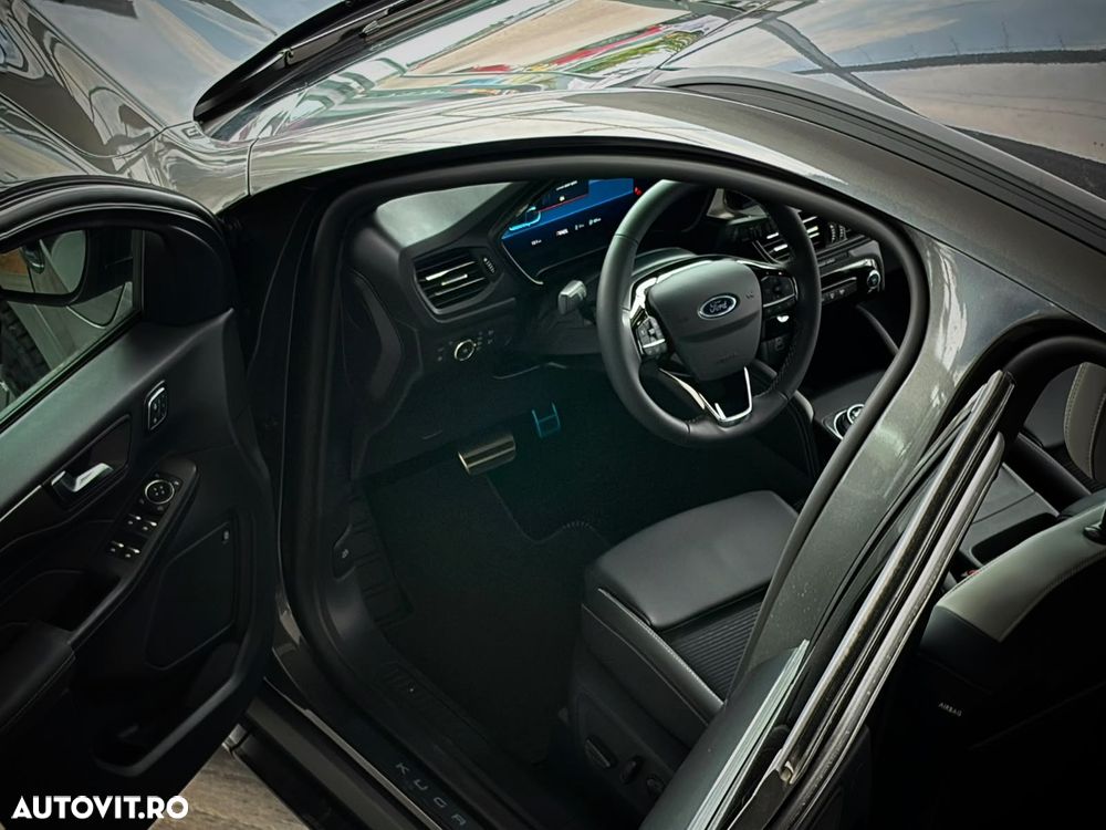 Ford Kuga 2.5 Duratec PHEV SOUND EDITION - 19