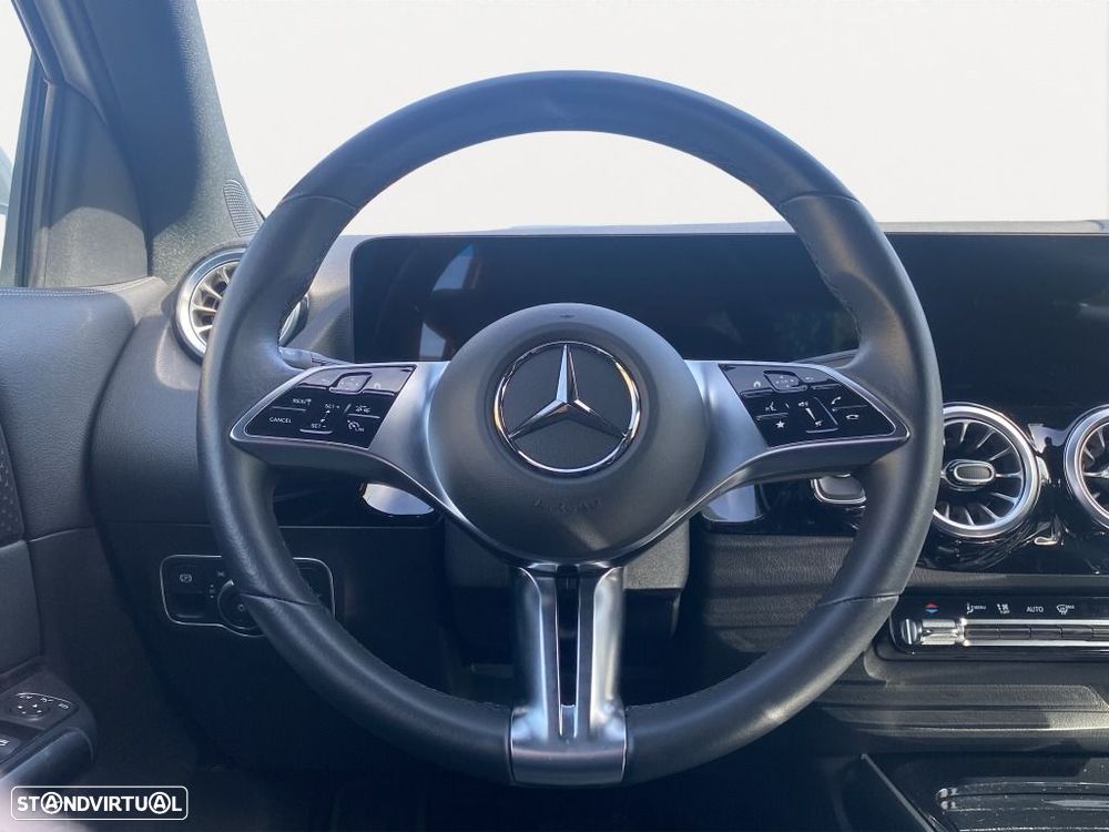 Mercedes-Benz EQA 250+ Edition - 10