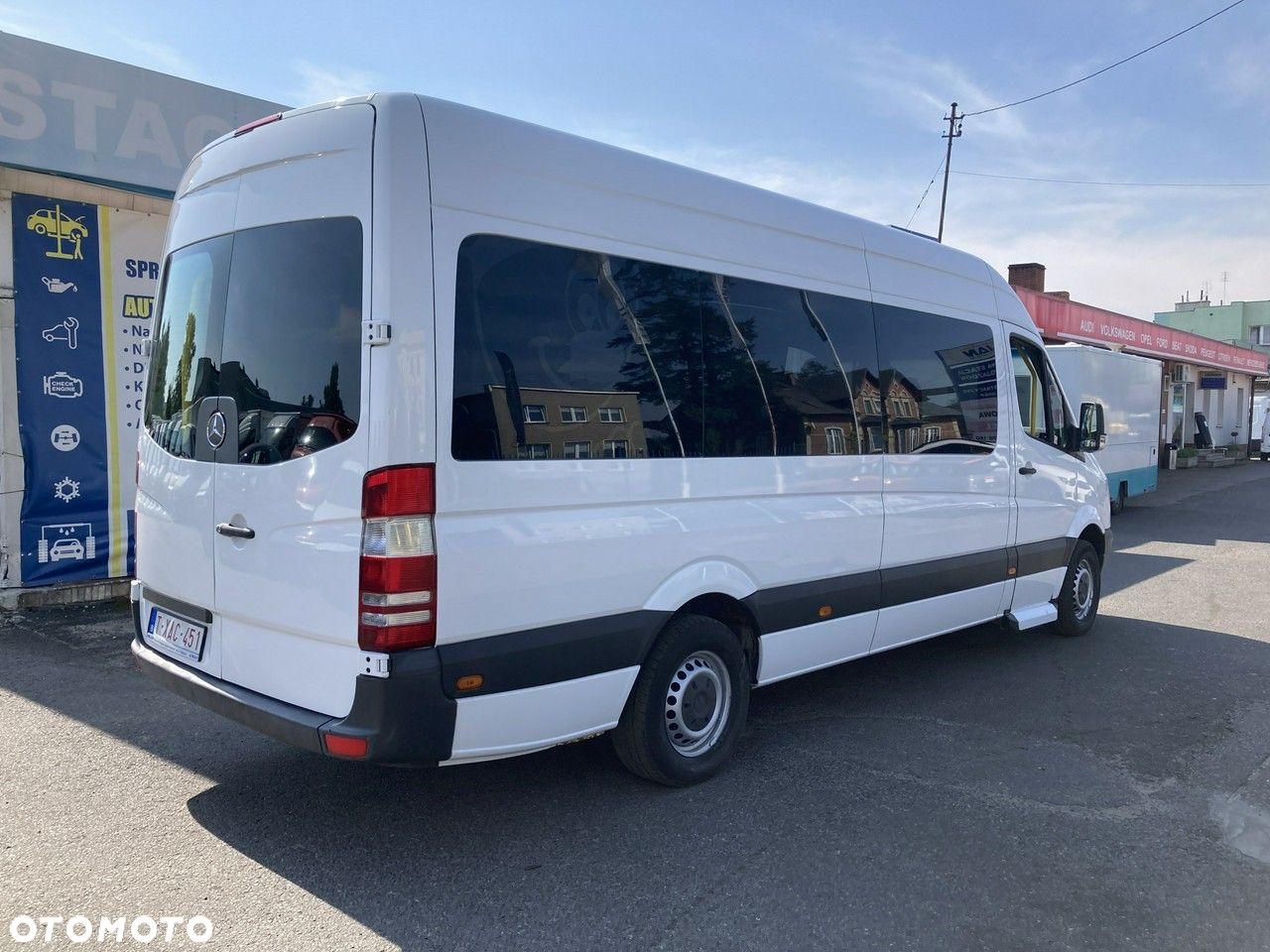 Mercedes-Benz Sprinter - 5