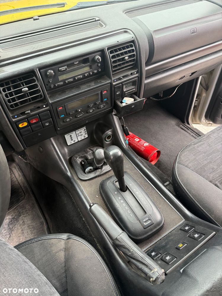 Land Rover Discovery - 15