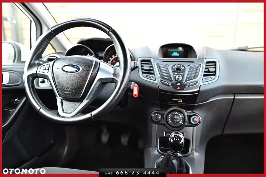 Ford Fiesta 1.0 EcoBoost Titanium - 18