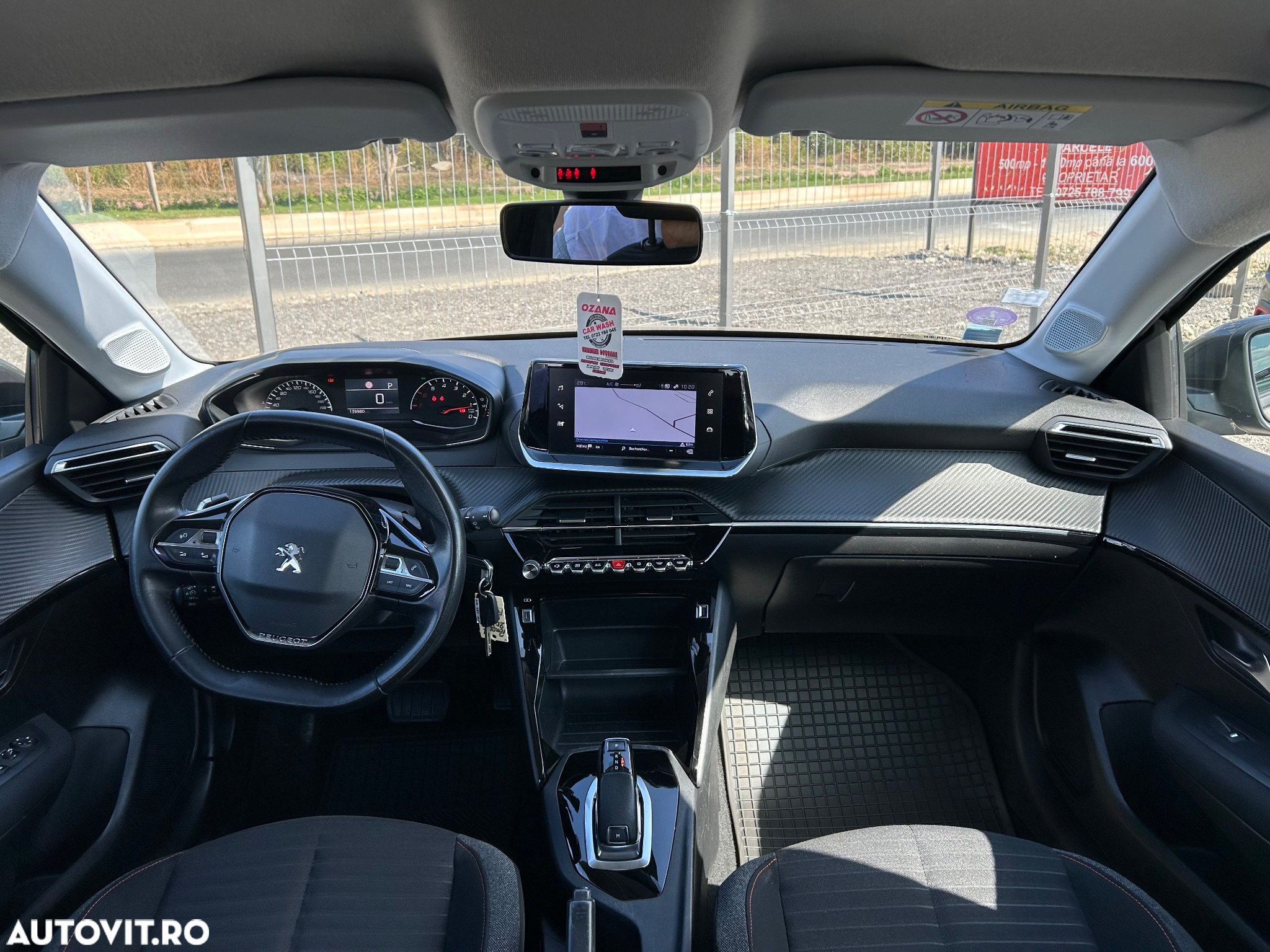 Peugeot 208 1.2 L PureTech STT EAT8 Active Pack - 7