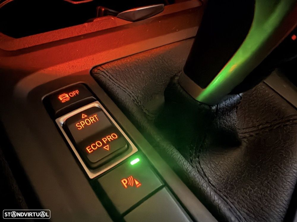 BMW X1 18 i sDrive Advantage Auto - 32