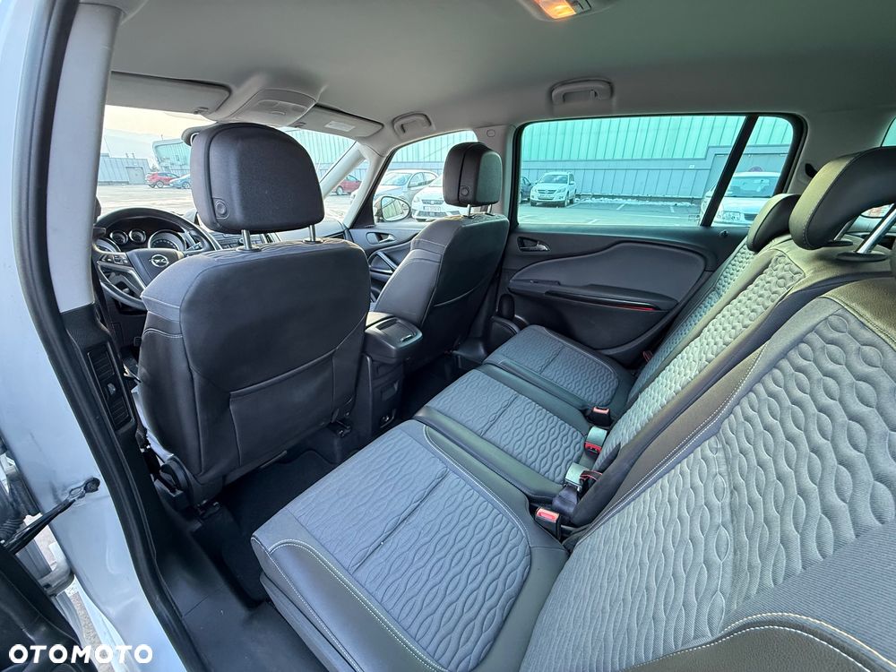 Opel Zafira 1.6 CDTI Cosmo - 10