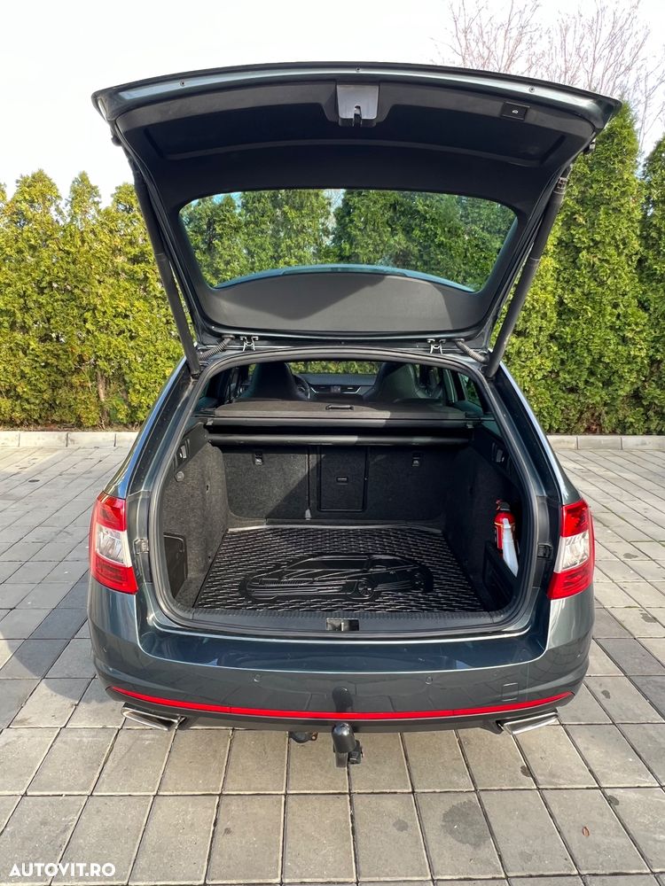 Skoda Octavia Combi 2.0 TDI 4x4 DSG RS - 7