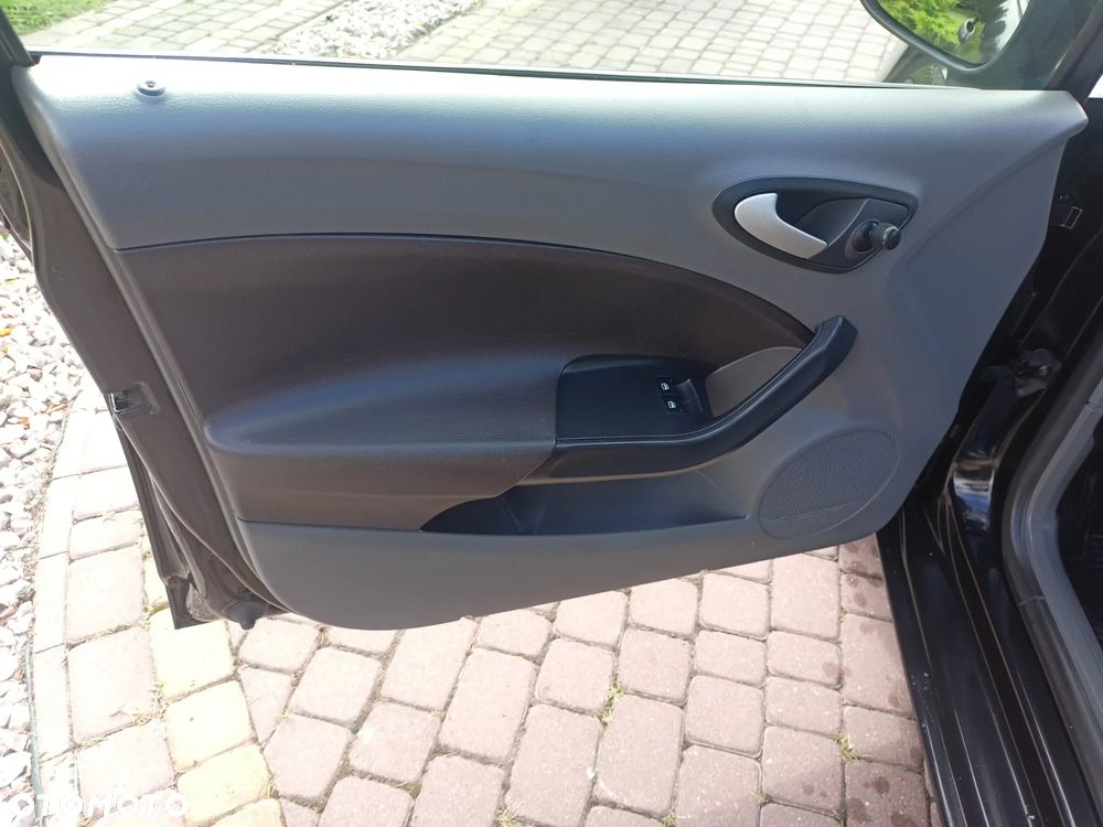 Seat Ibiza 1.4 16V Style - 9