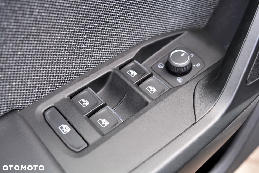 Seat Leon 1.5 eTSI ACT OPF DSG Xcellence Plus - 8