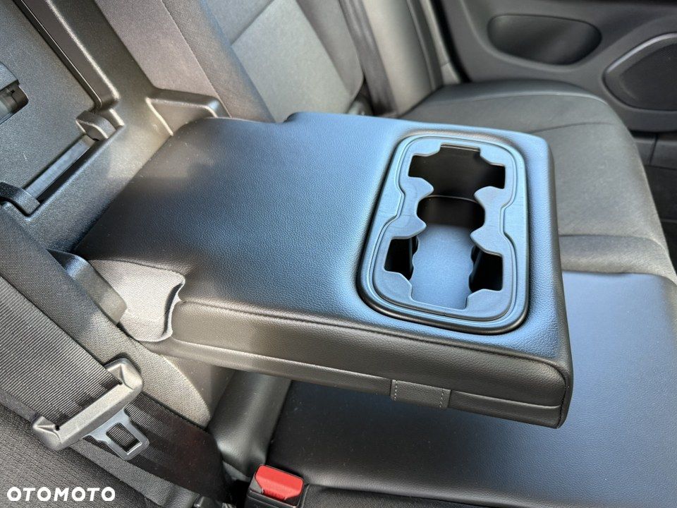 Volvo V60 D3 Momentum - 35