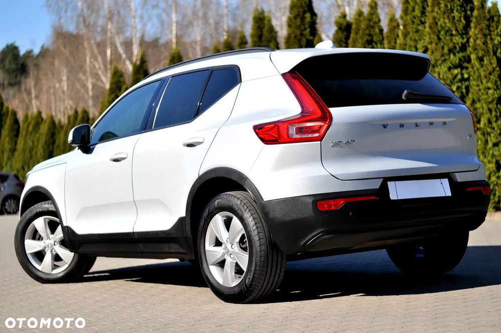 Volvo XC 40 T2 Core - 12