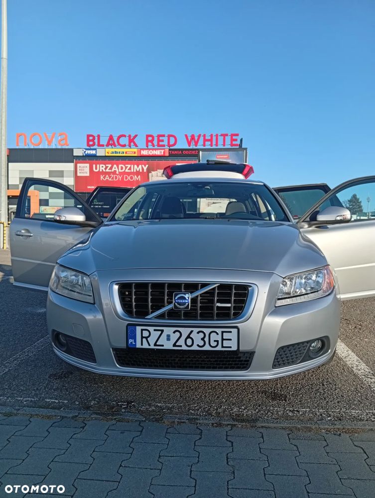 Volvo V70 - 16