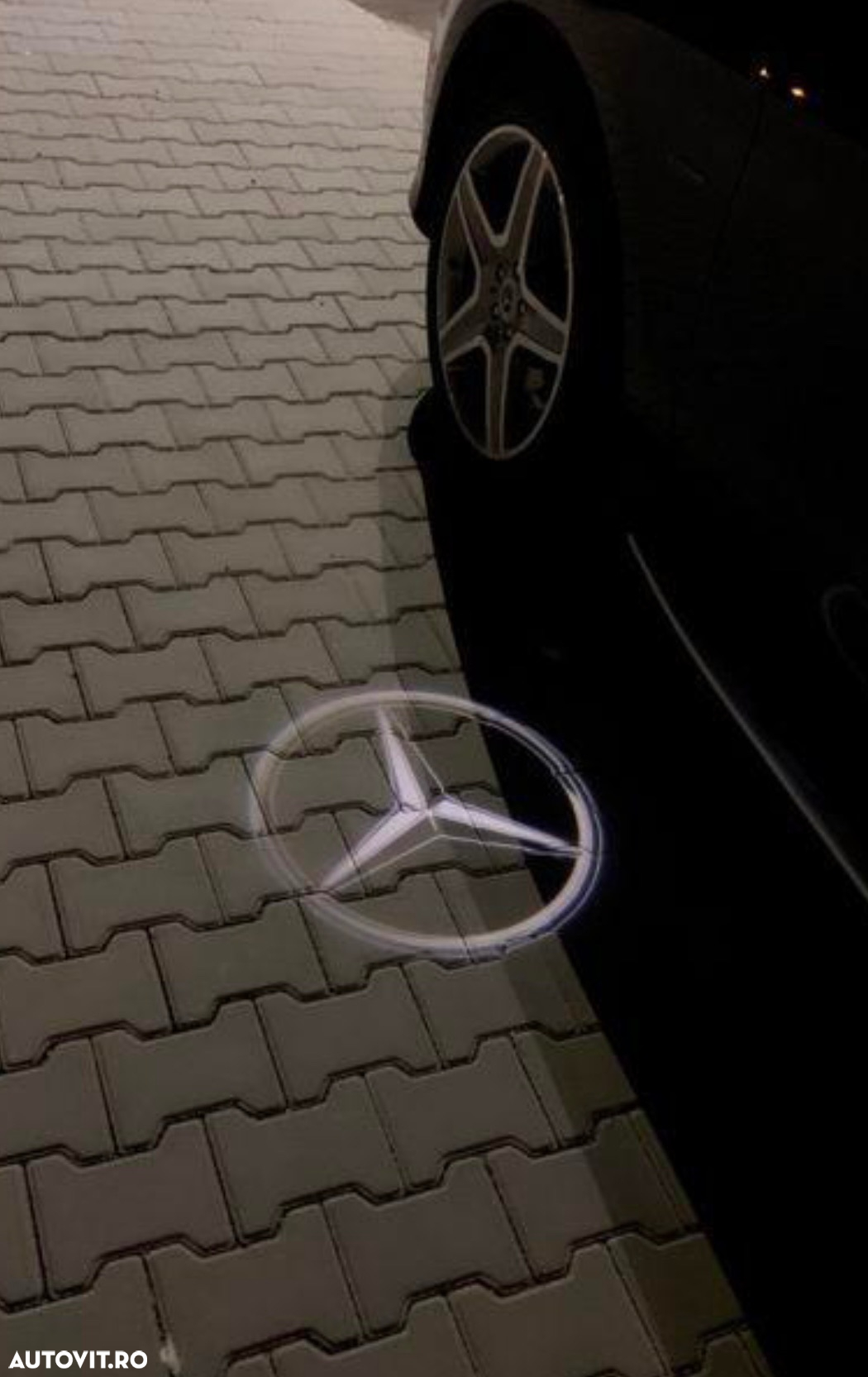 Mercedes-Benz GLE 500 e 4Matic 7G-TRONIC AMG Line - 17