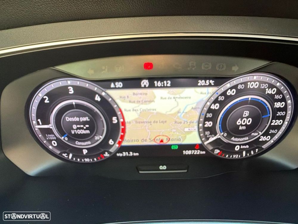 VW Tiguan 2.0 TDI R-Line DSG - 14
