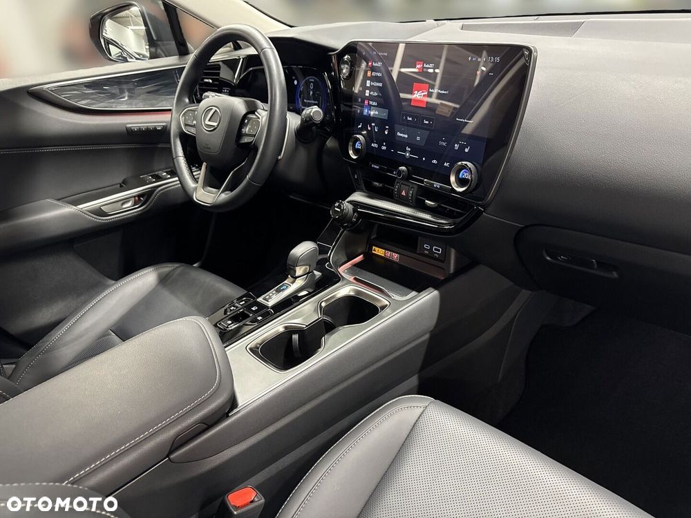 Lexus NX 350h Prestige AWD - 19