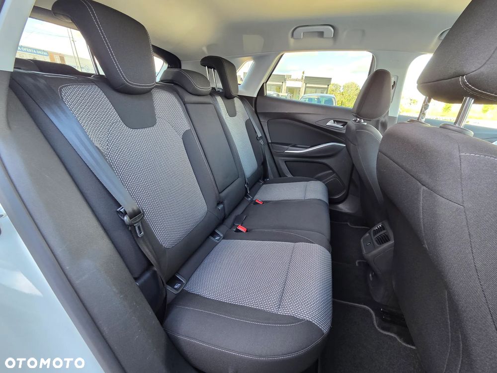 Opel Grandland X 1.2 Start/Stop 2020 - 12