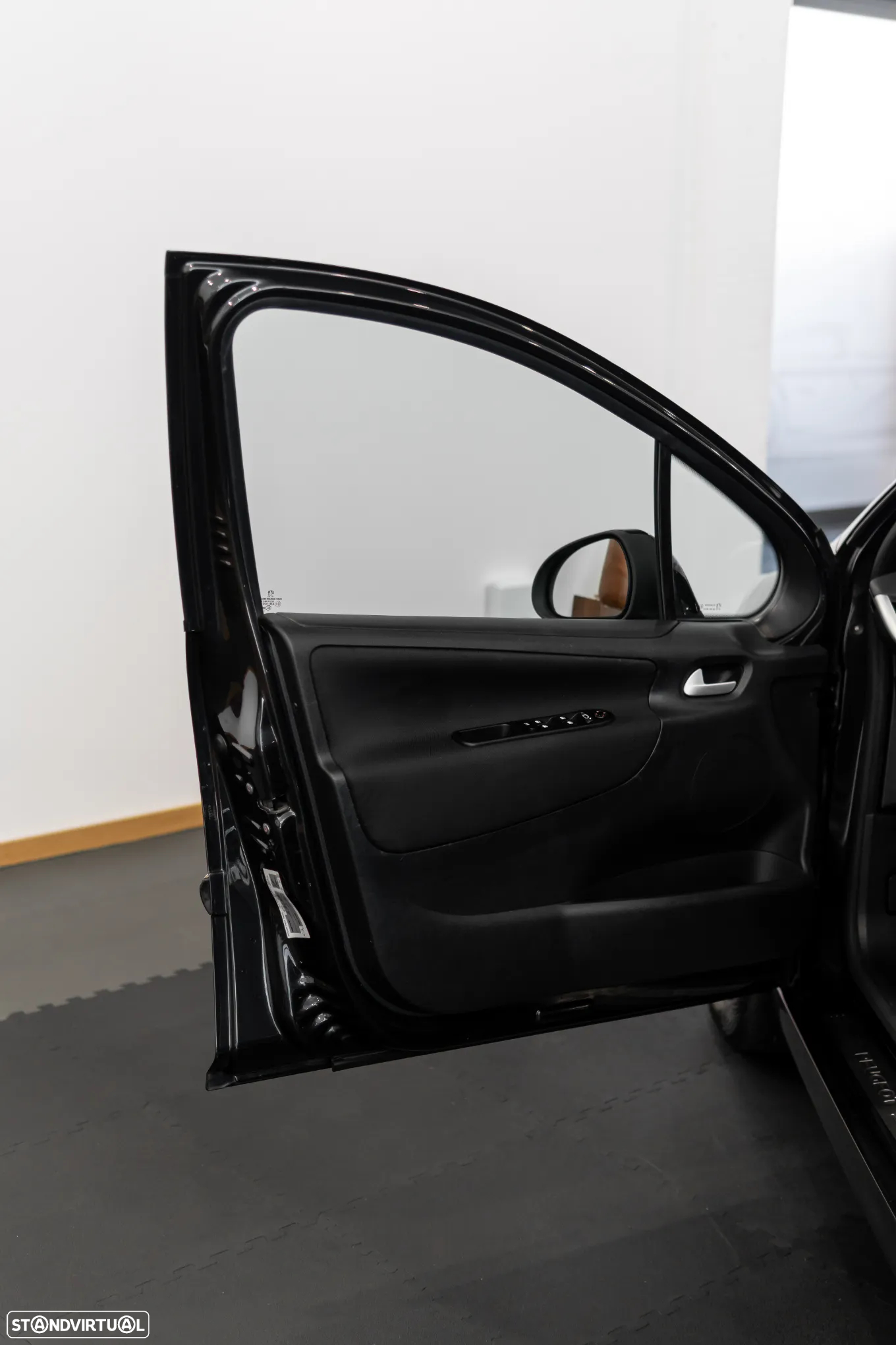 Peugeot 207 1.4 HDi Sport - 18