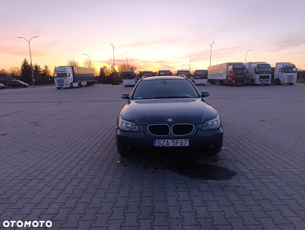 BMW Seria 5 520d - 11