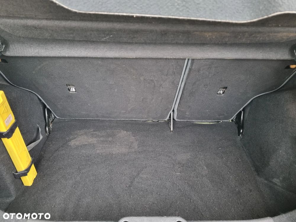 Ford Fiesta 1.25 Silver X (SVP) - 13