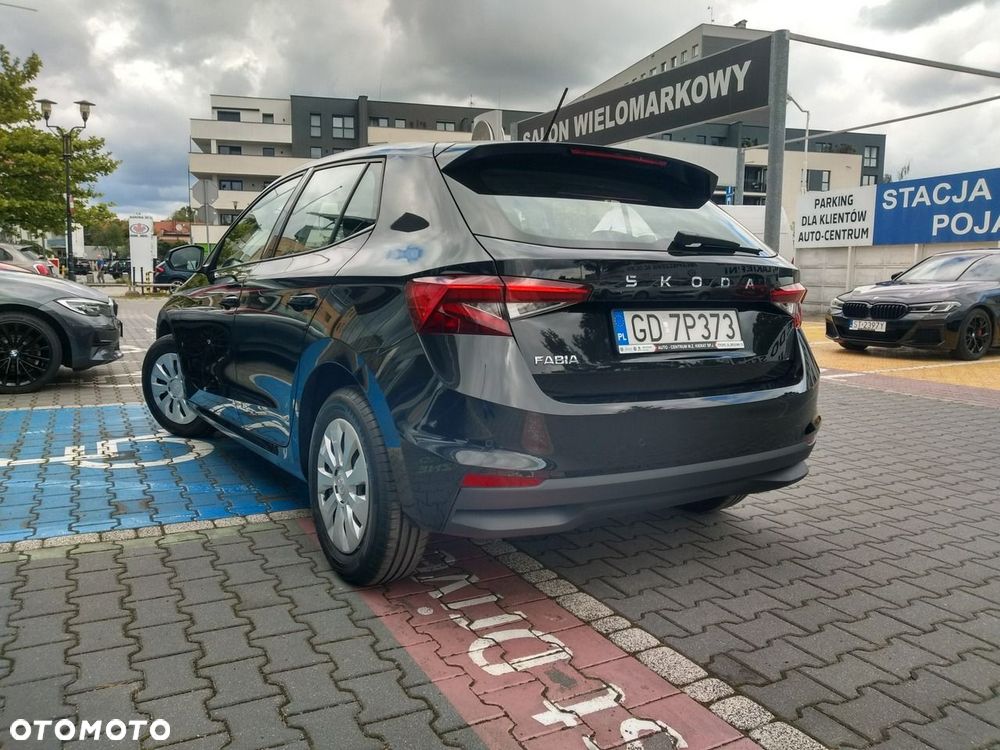 Skoda Fabia 2024 photo 5