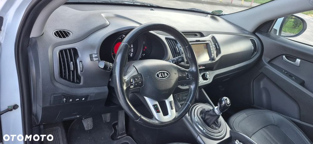 Kia Sportage - 12