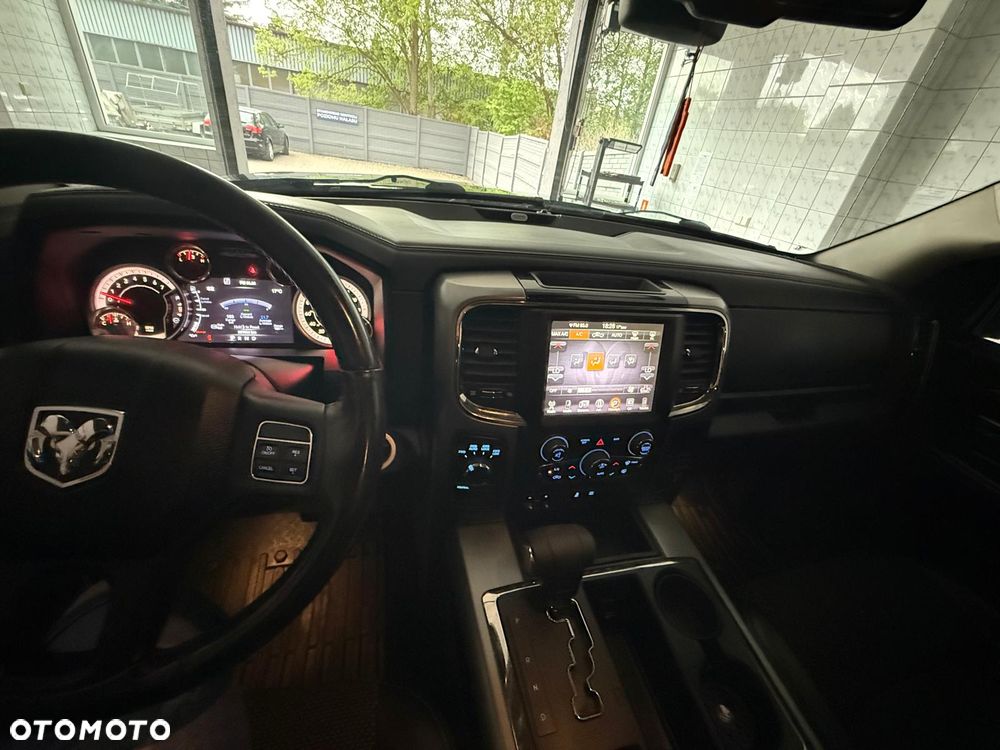 RAM 1500 ver-5-7-4x4 - 32