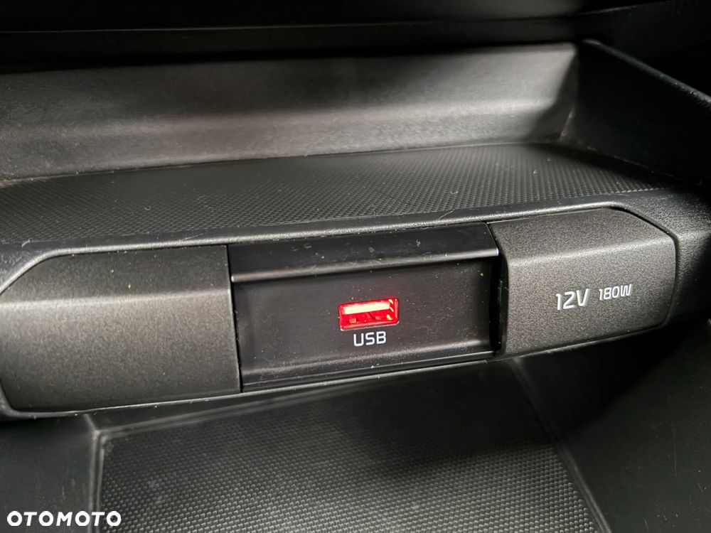 Kia Rio - 15