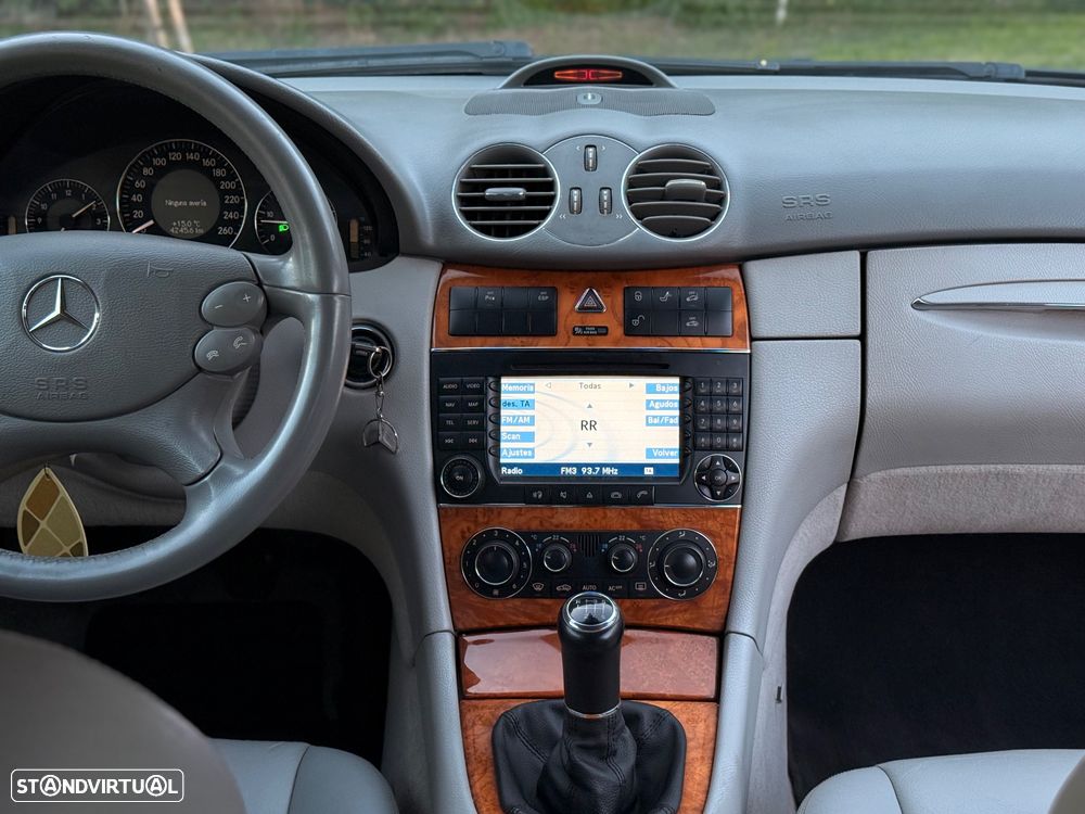 Mercedes-Benz CLK 270 - 12