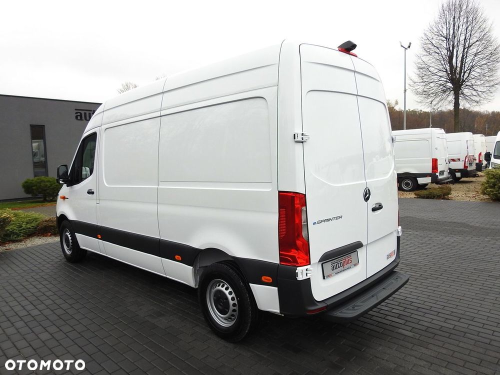 Mercedes-Benz ESPRINTER NOWY ELEKTRYCZNY FURGON AUTOMAT  GWARANCJA  95KM - 11