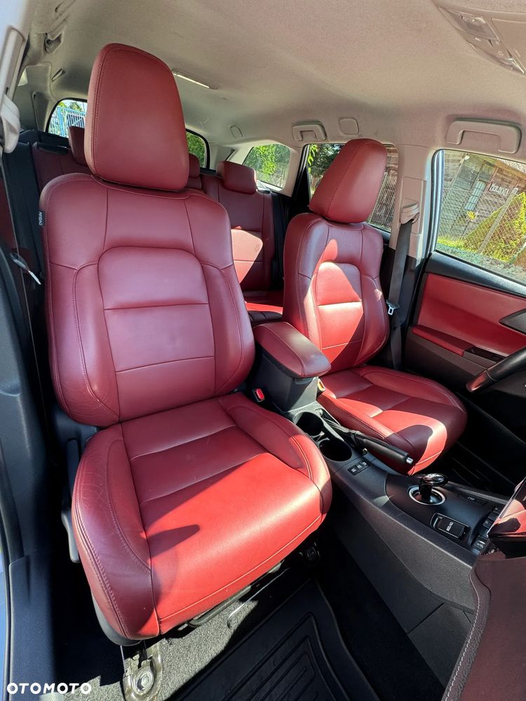 Toyota Auris Hybrid 135 Premium - 13