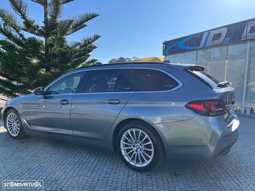 BMW 530 e - 12