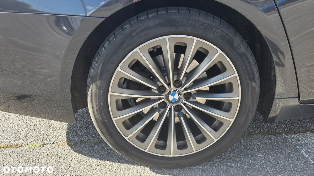BMW Seria 7 - 13