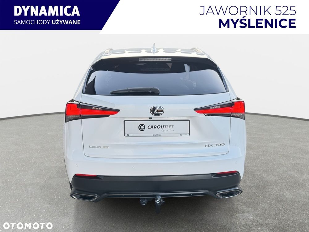 Lexus NX 300 AWD - 8