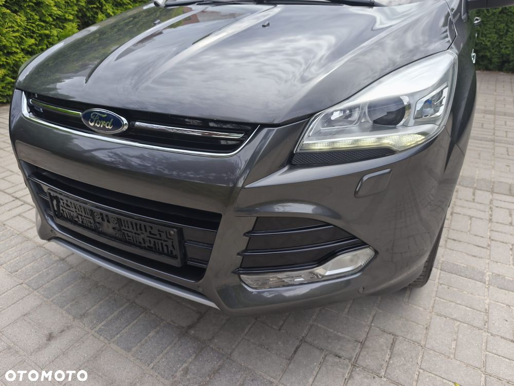 Ford Kuga 2.0 TDCi 2x4 Titanium - 5