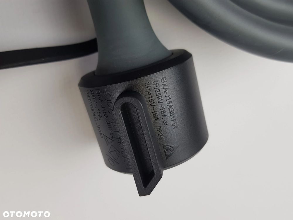 NOWY ORYGINALNY KOMPLETNY ZESTAW ŁADOWANIA BMW 8490509 8490521 230V Flex Charger Type 2 - 4